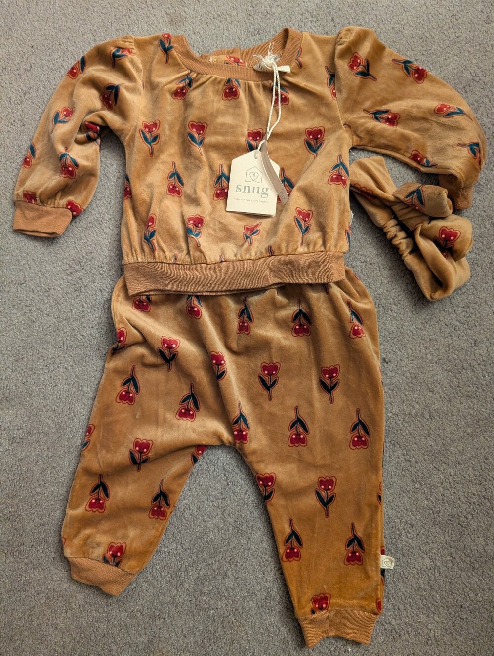 Snug Cozy Velour Two-Piece Set in Camel with Red Floral Print
